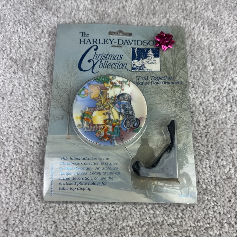 Harley Davidson Miniature Christmas Plate "Pull Together‎ "1993 Mini w/ Stand